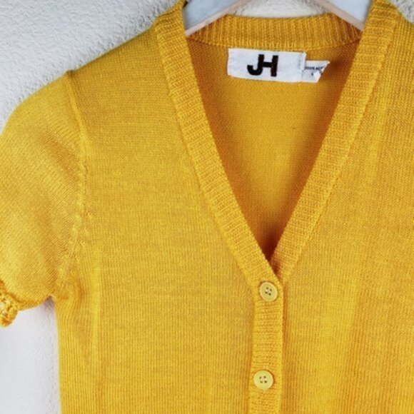 Vintage 70s Style Crocheted Boho Yellow Knit Top Button Front Short Sleeve - Picture 3 of 11
